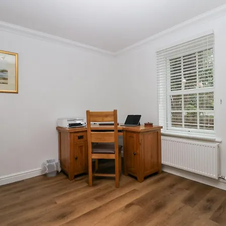 West Lakes Retreat Holiday home